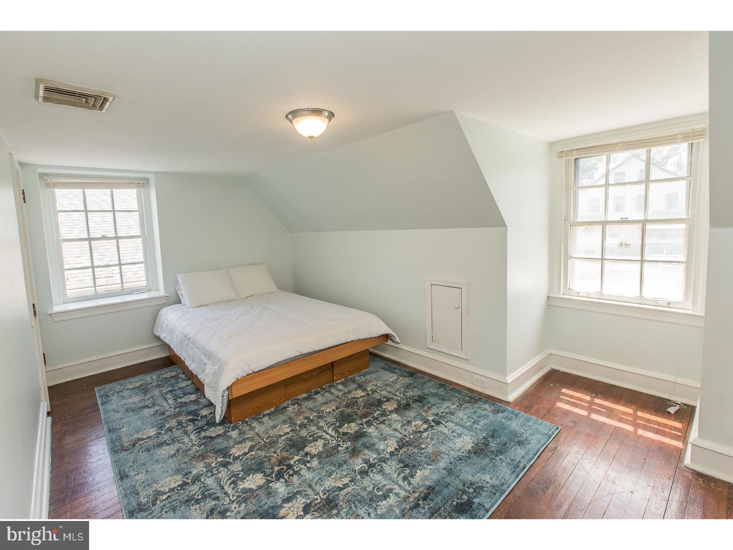 347 Strathmore Road Havertown, PA 19083 - Photo 23 of 25