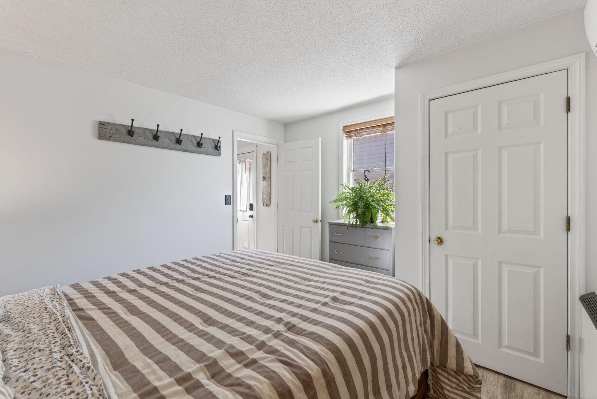 289 Spring Street, Unit 2 Portland, ME 04102 - Photo 16 of 33 27_DSC07540
