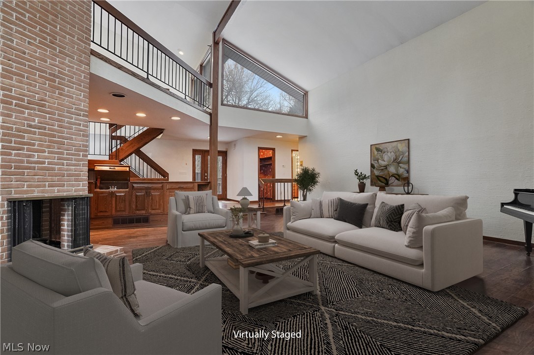 285 North Road Northeast Warren, OH 44483 - Photo 4 of 50