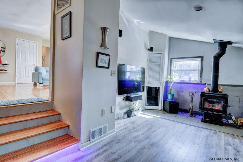 1449 Crescent Vischer Ferry Road Halfmoon, NY 12065 - Photo 8 of 25 Photo 8