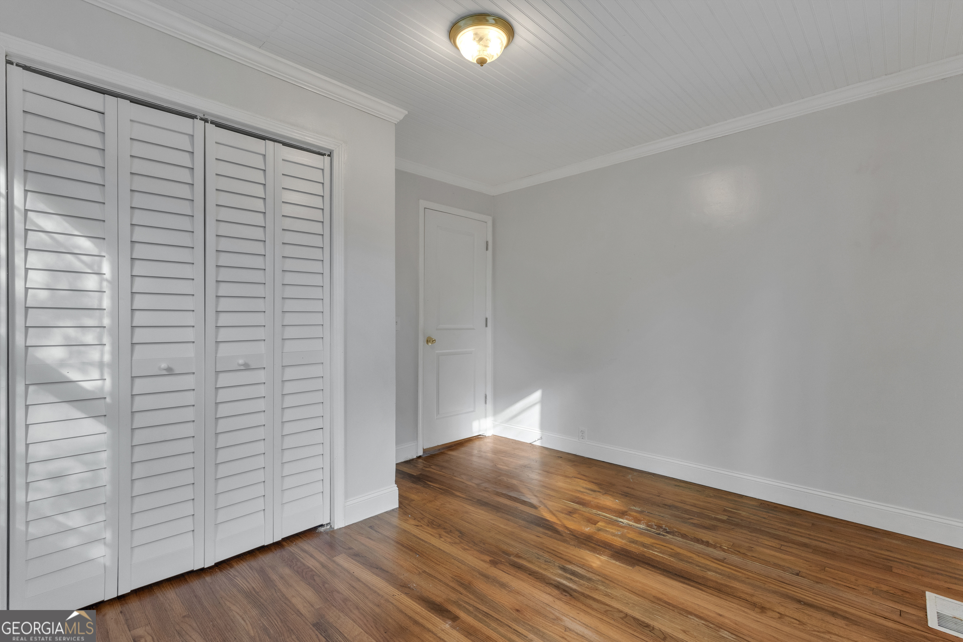 9 Meridian Drive Newnan, GA 30263 - Photo 30 of 42 wooden floor in an empty room