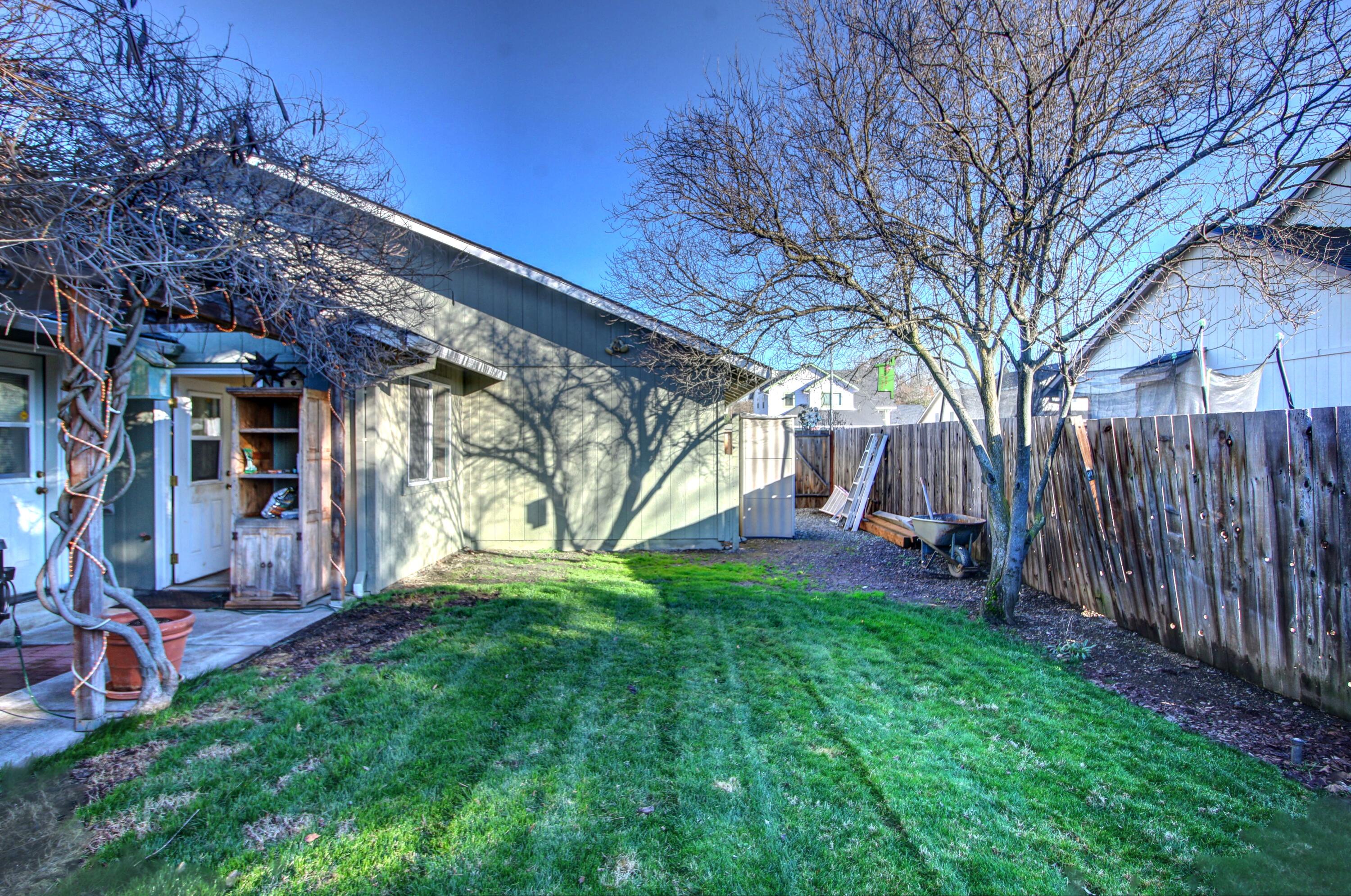 2683 Merriman Road Medford, OR 97501 - Photo 19 of 23 a backyard of a house with seating space