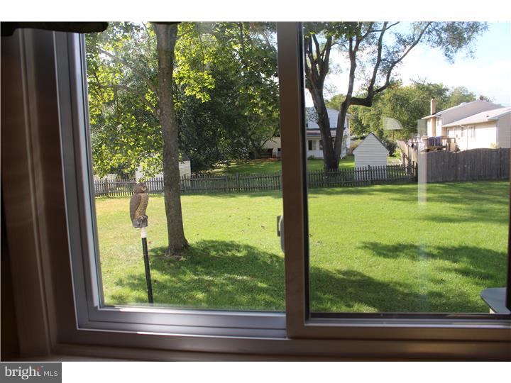 2407 Arden Road Cinnaminson, NJ 08077 - Photo 8 of 23 Gallery Image 8