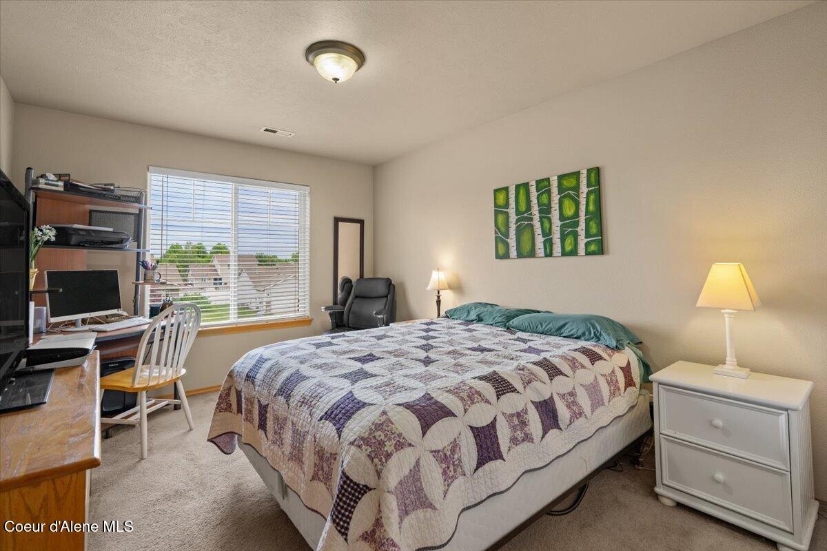 3660 West Manning Loop Coeur D'Alene, ID 83815 - Photo 17 of 32 27-3660 W Manning Loop_RedHogMedia