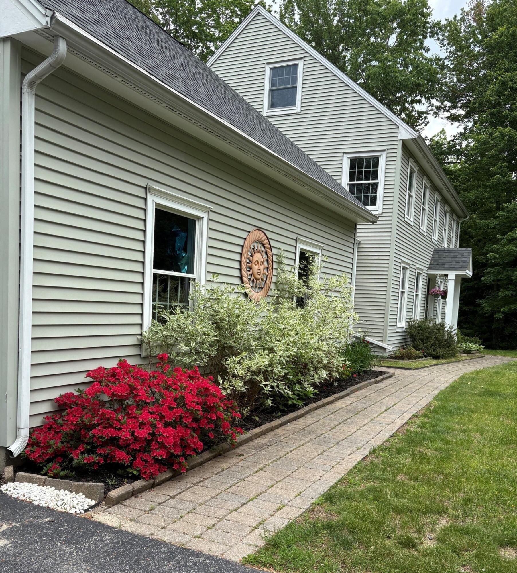 320 Holmes Road Scarborough, ME 04074 - Photo 2 of 44