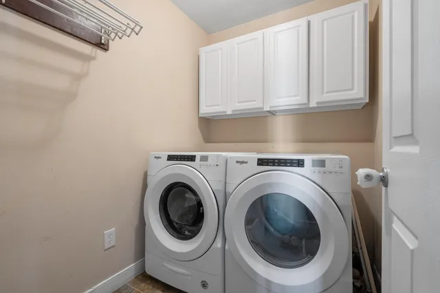 $389,900 | 7440 Brindle Trail, Kalamazoo, MI 49009