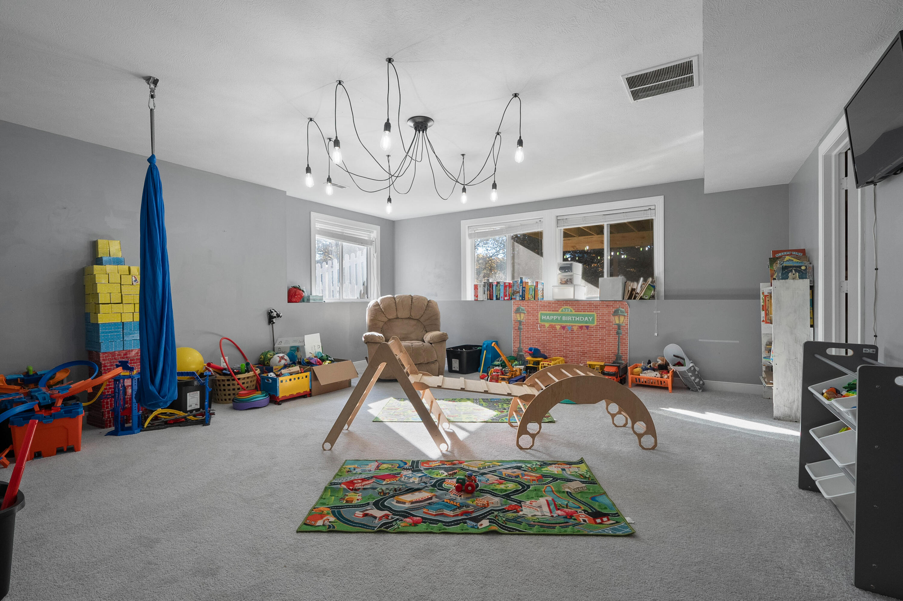 7440 Brindle Trail Kalamazoo, MI 49009 - Photo 28 of 39 Brindle Trail 7440 Kalamazoo 49009-25