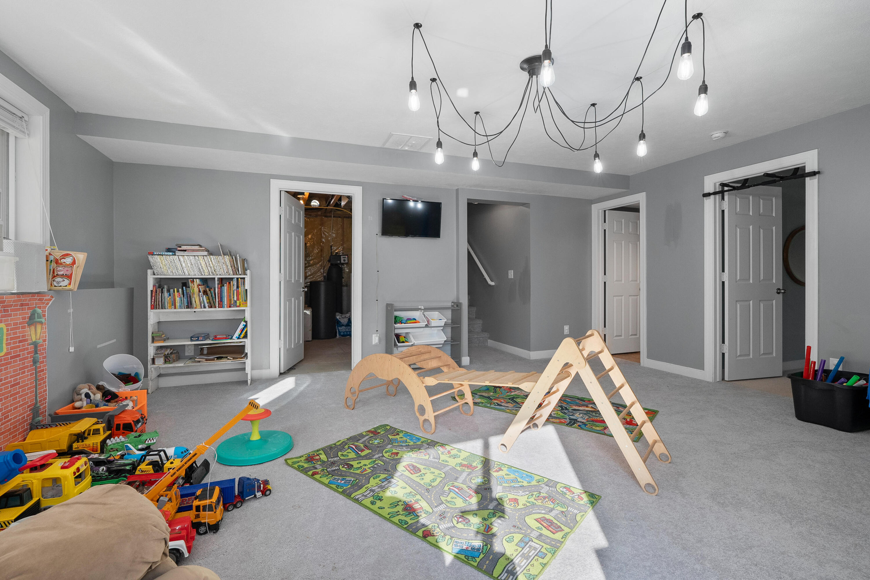 7440 Brindle Trail Kalamazoo, MI 49009 - Photo 29 of 39 Brindle Trail 7440 Kalamazoo 49009-26