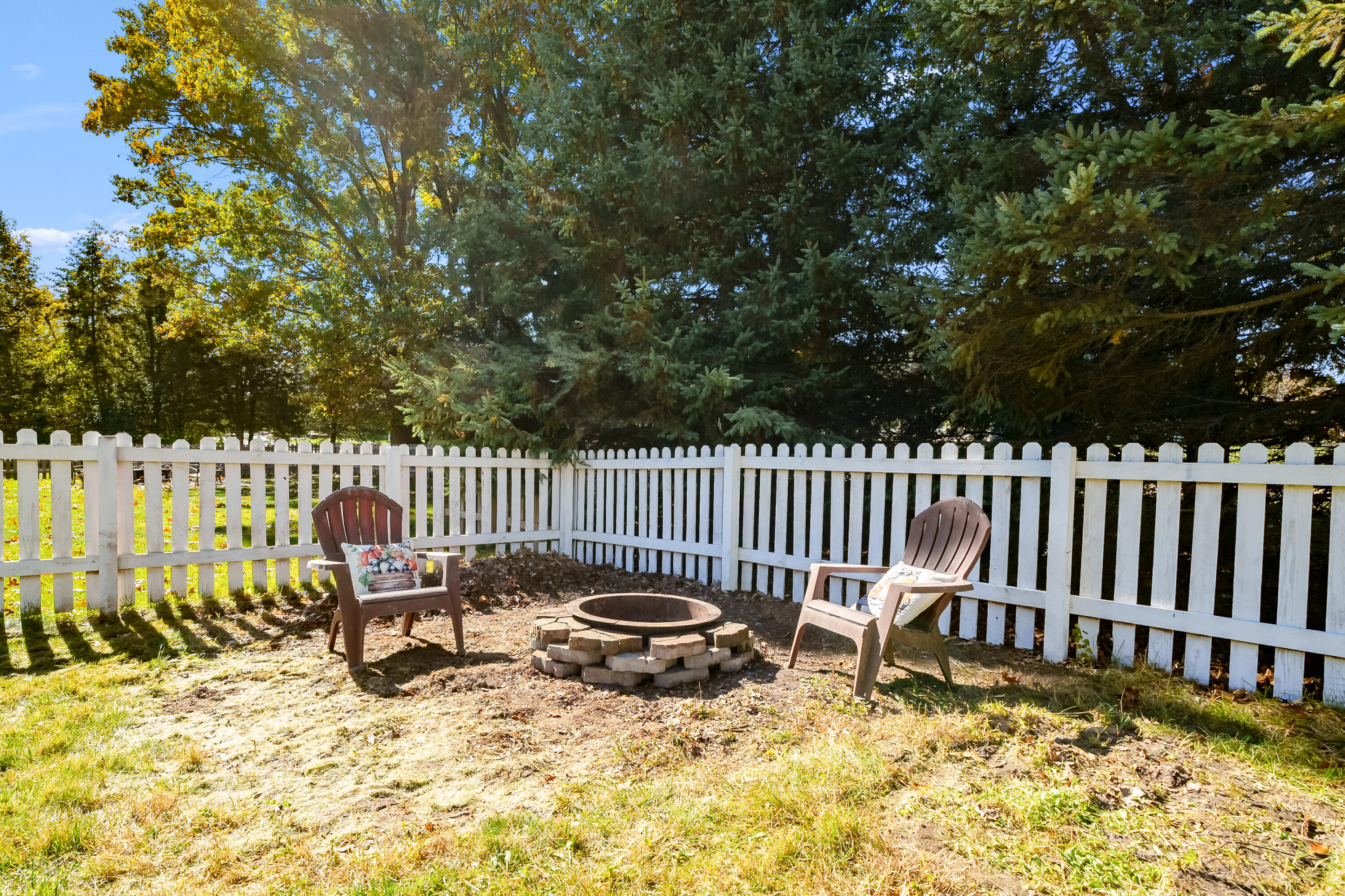 7440 Brindle Trail Kalamazoo, MI 49009 - Photo 34 of 39 Brindle Trail 7440 Kalamazoo 49009 - Ext