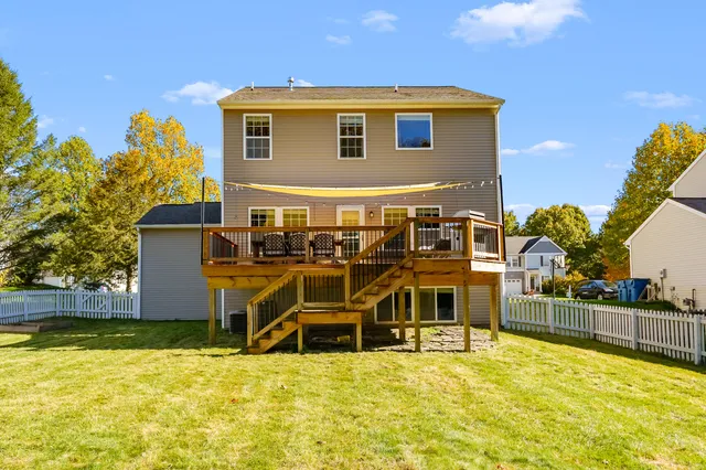 $389,900 | 7440 Brindle Trail, Kalamazoo, MI 49009