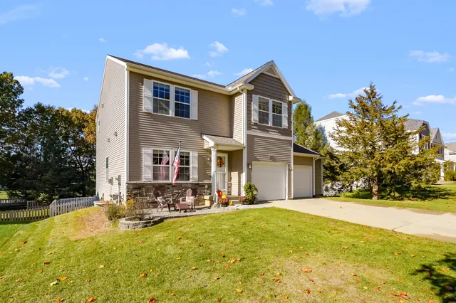 $389,900 | 7440 Brindle Trail, Kalamazoo, MI 49009