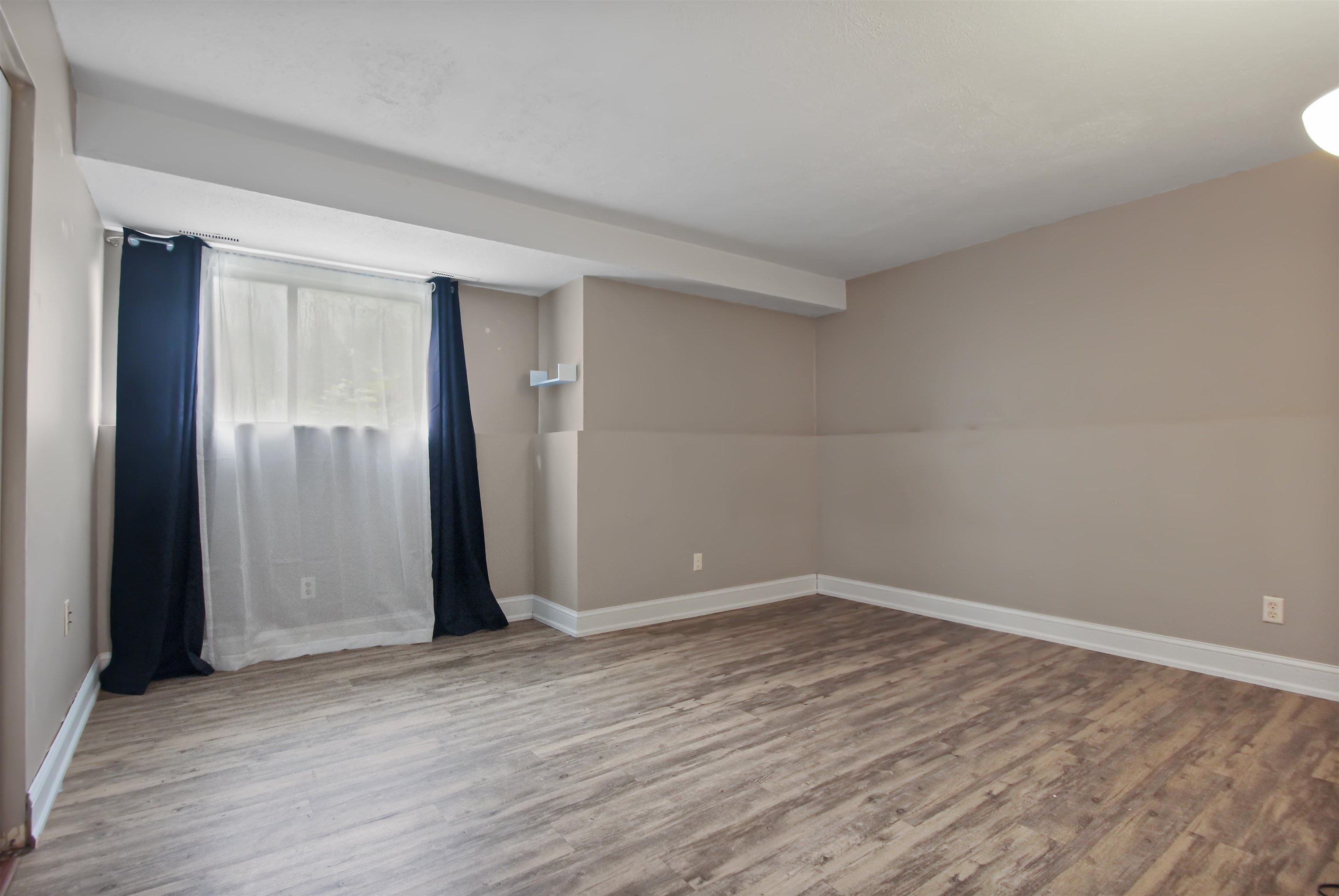 1 Brookside Drive, Unit 1 Exeter, NH 03833 - Photo 3 of 17 Gallery Image 3