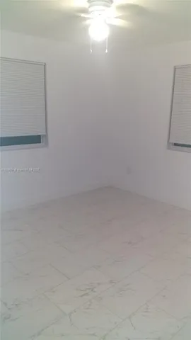 $2,200 | 710 52nd Street, West Palm Beach, FL 33407