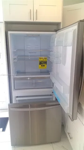 $2,200 | 710 52nd Street, West Palm Beach, FL 33407