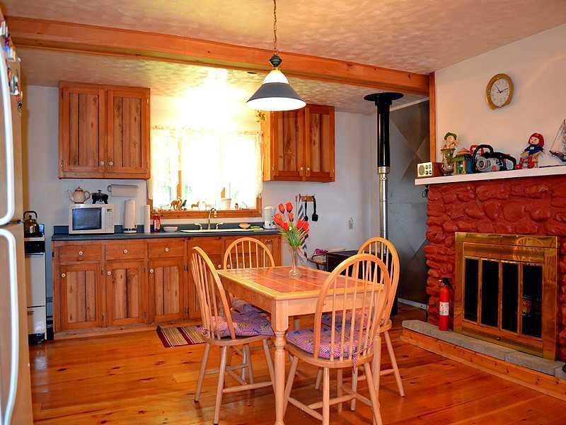 72 Mcglinn Road Houlton, ME 04730 - Photo 4 of 35 Kitchen.