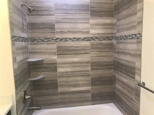 $2,150 | 186-194 Broadway, Unit 502, Bayonne, NJ 07002