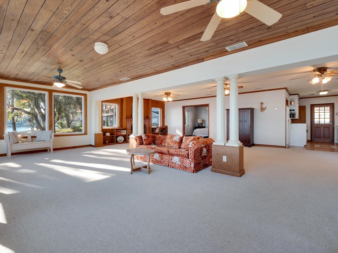 983 Drake Acres Road Quincy, FL 32351 - Photo 10 of 36 Gallery Image 10