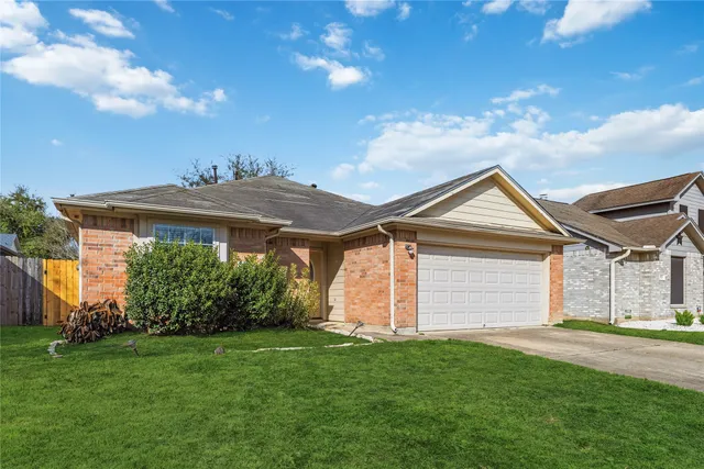 $1,750 | 4930 Bryant Ridge Road, Houston, TX 77053