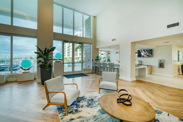 $7,600 | 920 North Osceola Avenue, Unit 209, Clearwater, FL 33755