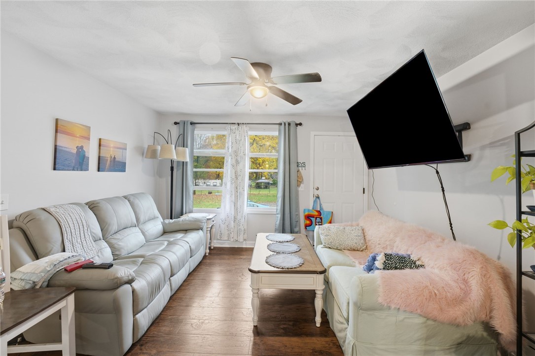 248 Church Street Burrillville, RI 02859 - Photo 8 of 23