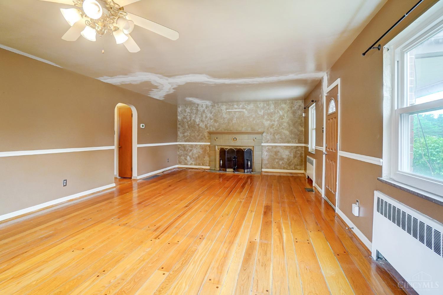 2488 Ferguson Road Cincinnati, OH 45238 - Photo 9 of 67 Gallery Image 9