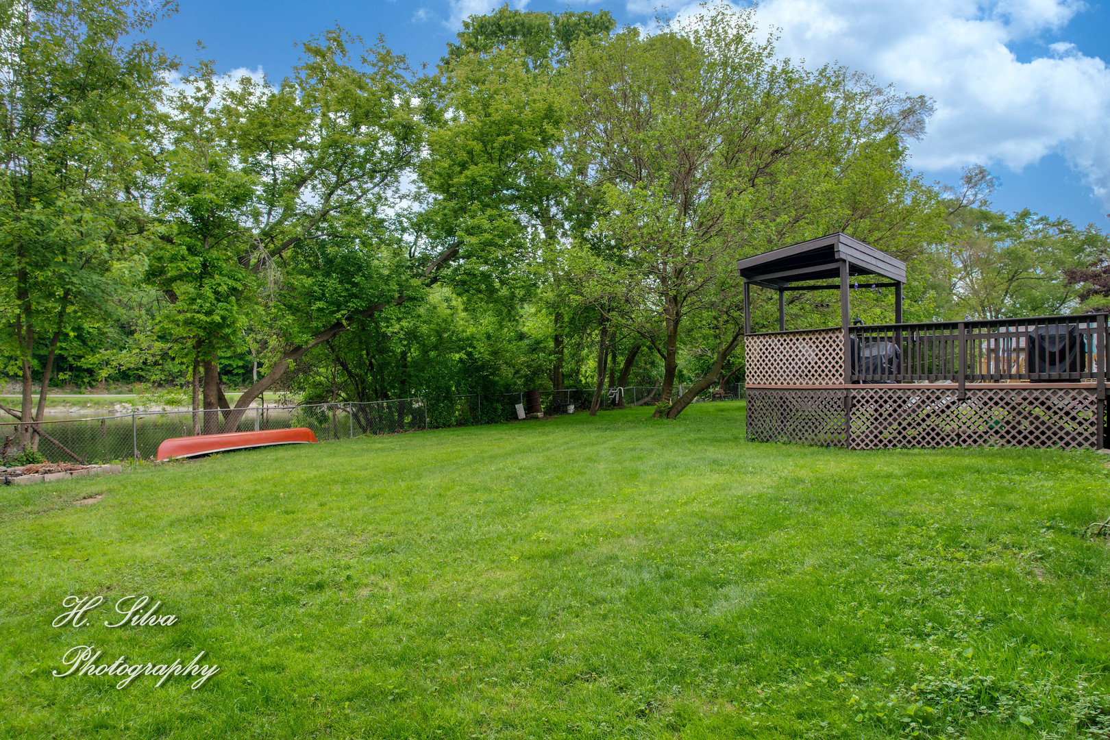 1402 Winaki Trail Algonquin, IL 60102 - Photo 27 of 33 a view of a garden with a slide