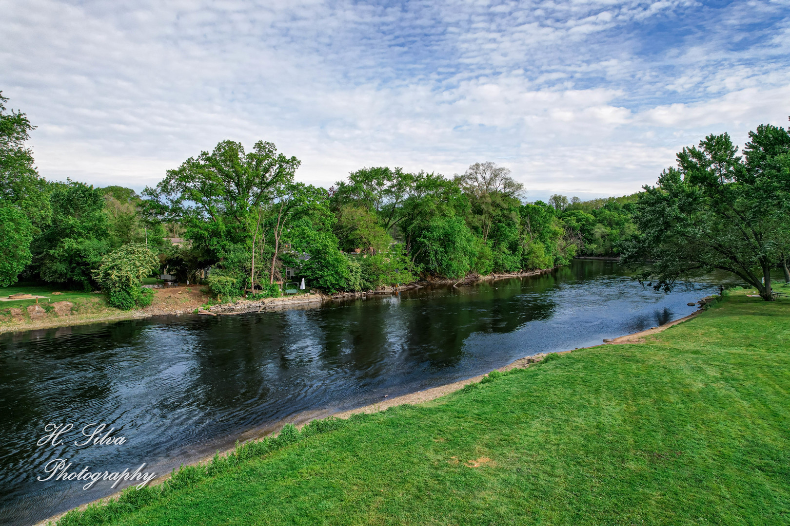 1402 Winaki Trail Algonquin, IL 60102 - Photo 32 of 33 a view of a lake from a yard