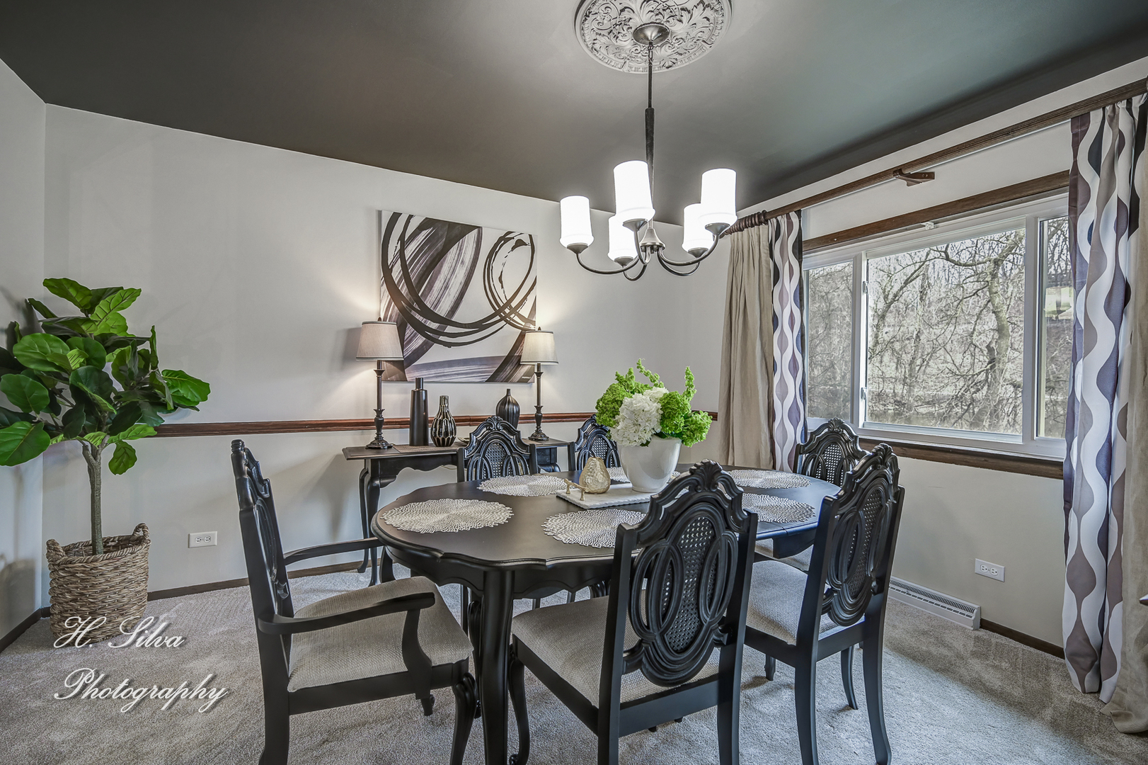 1402 Winaki Trail Algonquin, IL 60102 - Photo 8 of 33 a view of a dining room with furniture wooden floor and chandelier