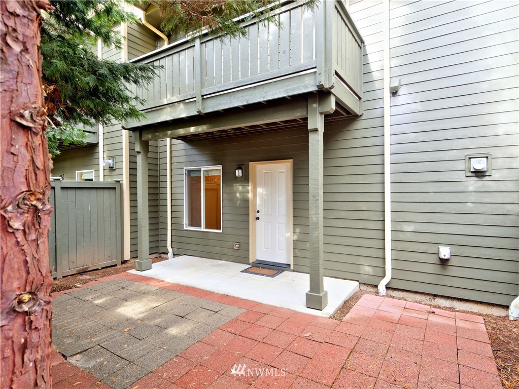 4651 Northeast 3rd Court, Unit A1 Renton, WA 98059 - Photo 22 of 24 Gallery Image 22