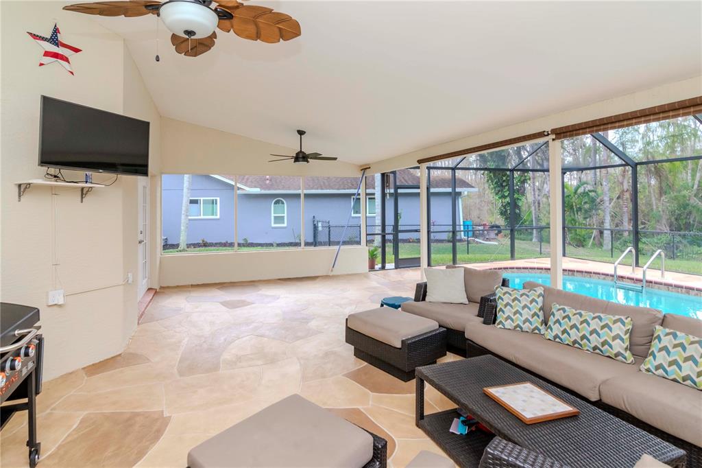 9722 Hermosillo Drive New Port Richey, FL 34655 - Photo 8 of 58 Gallery Image 8