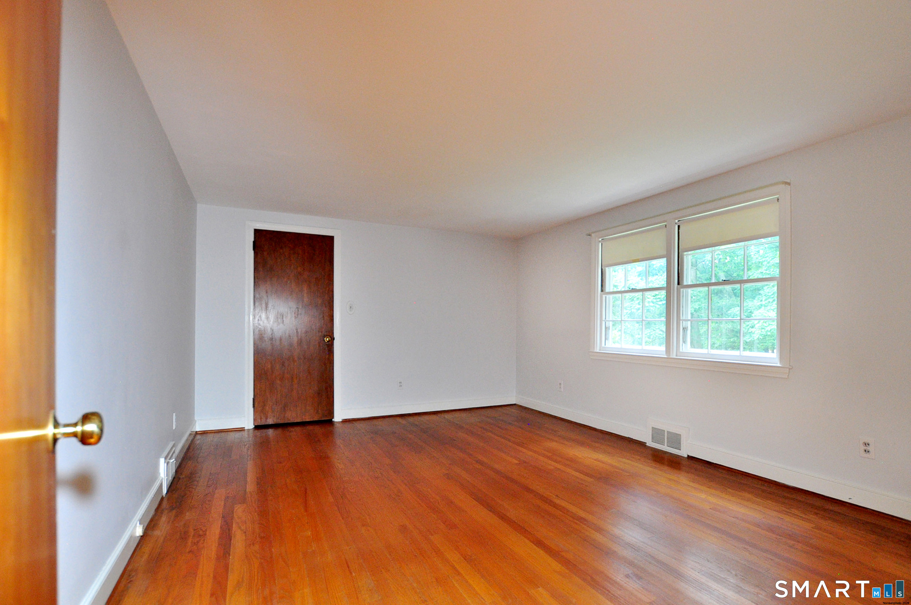 220 Arch Road Avon, CT 06001 - Photo 20 of 32