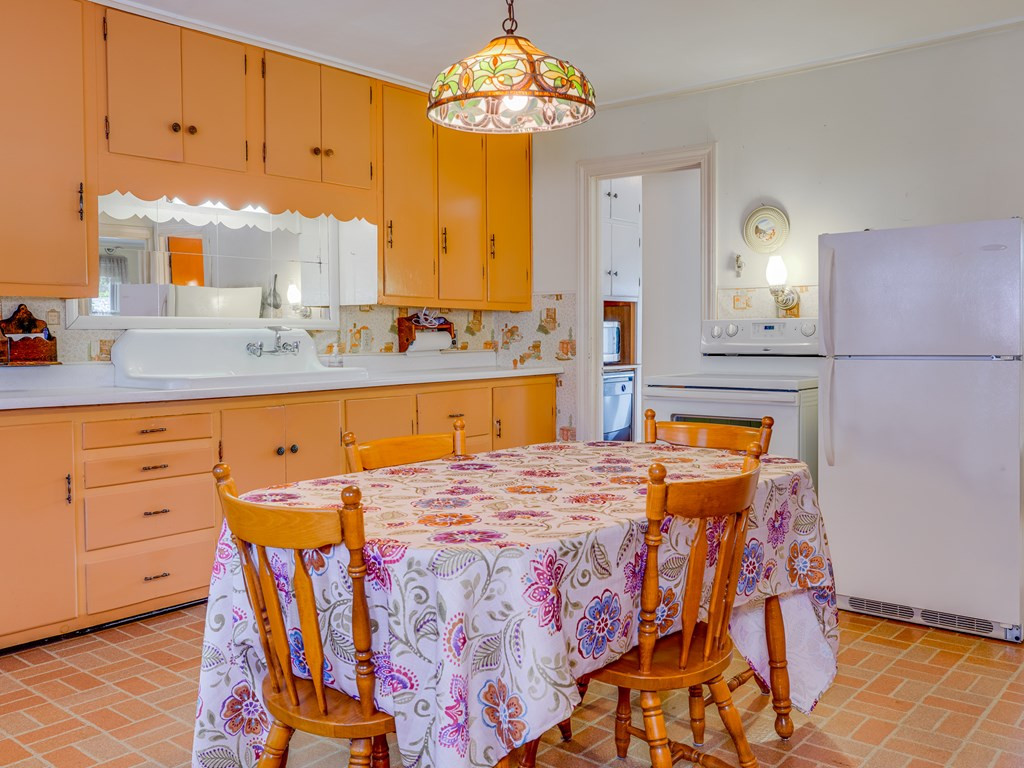 1371 Tupper Road Long Lake, NY 12847 - Photo 7 of 52 Gallery Image 7