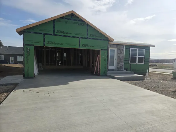 $295,500 | 1290 Edelman Loop, Sheridan, WY 82801