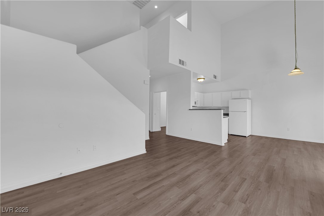 4915 East Russell Road, Unit 132 Las Vegas, NV 89120 - Photo 2 of 33