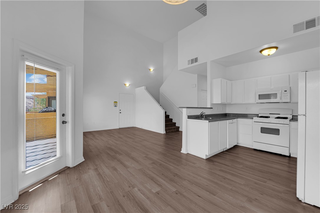 4915 East Russell Road, Unit 132 Las Vegas, NV 89120 - Photo 6 of 33