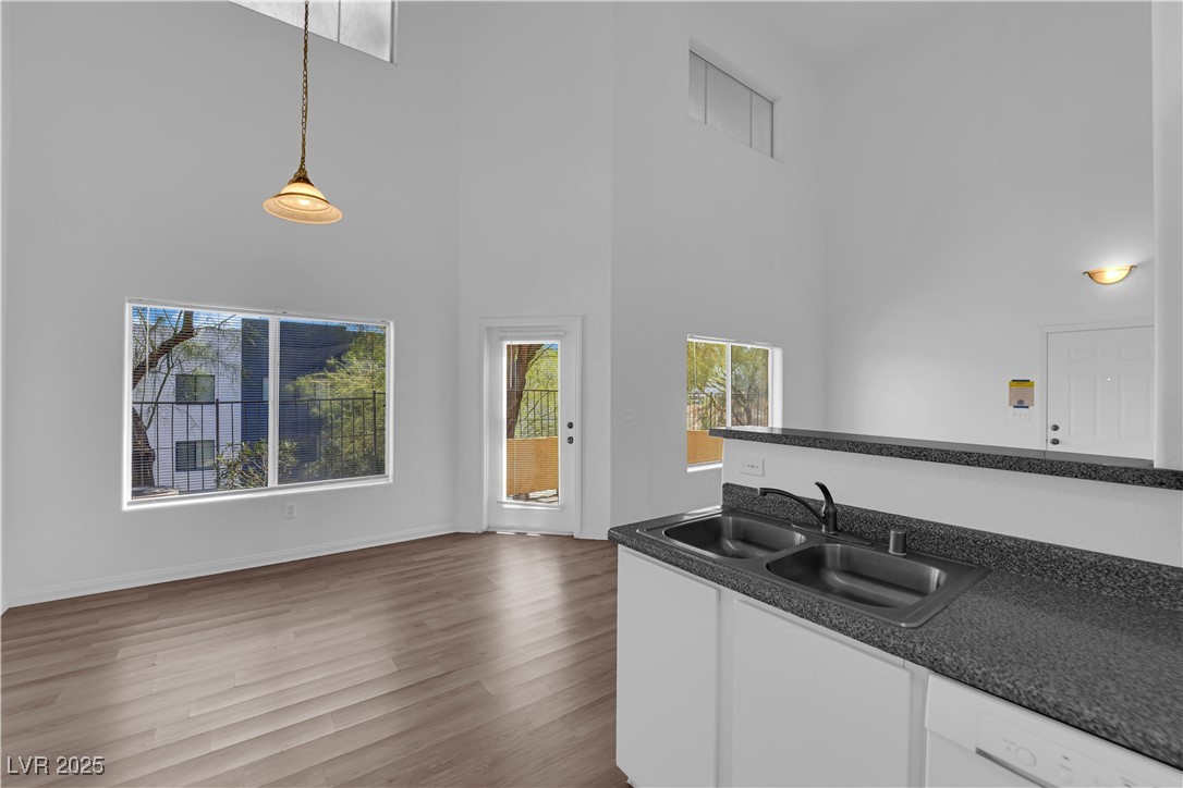4915 East Russell Road, Unit 132 Las Vegas, NV 89120 - Photo 10 of 33