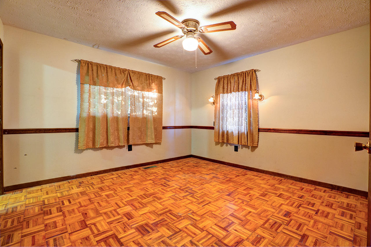 1765 Rauhuff Hollow Road Sevierville, TN 37876 - Photo 27 of 37 _F5A4925_6_7_8_9