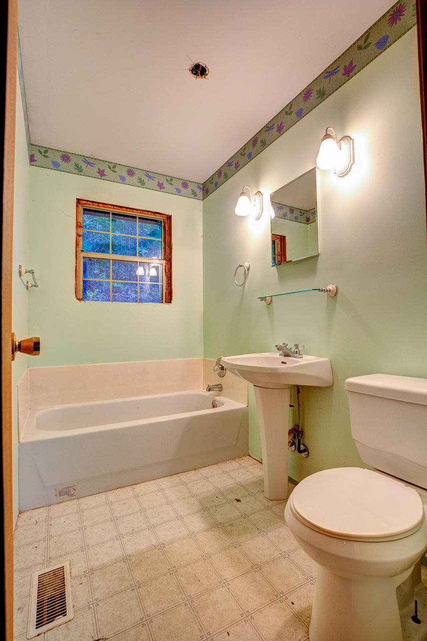 1765 Rauhuff Hollow Road Sevierville, TN 37876 - Photo 34 of 37 _F5A4974_5_6_7_8_9