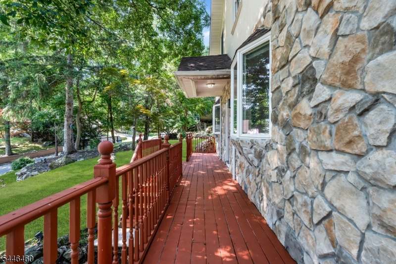 104 Bishops Rock Road Hopatcong, NJ 07843 - Photo 10 of 49