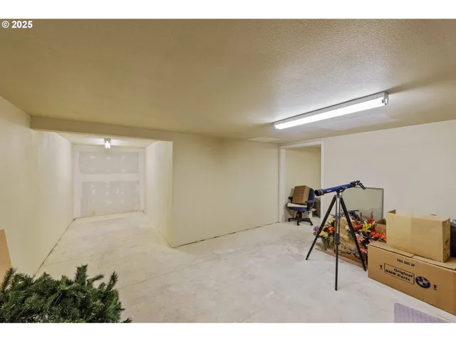 $899,000 | 1257 7th Street Southwest, Bandon, OR 97411