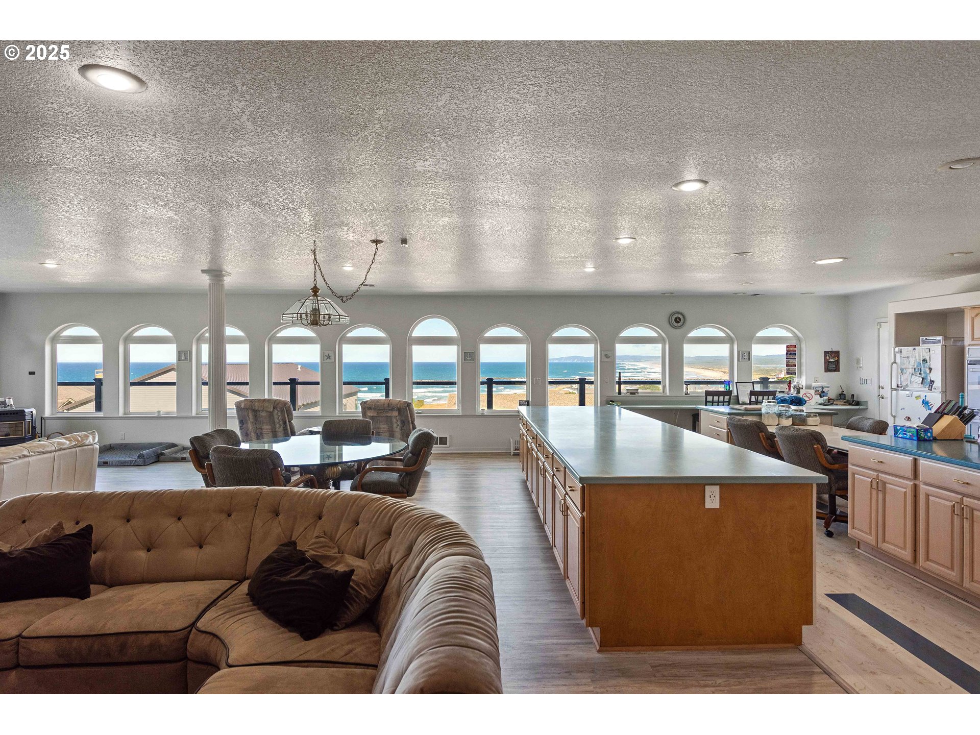 1257 7th Street Southwest Bandon, OR 97411 - Photo 26 of 48