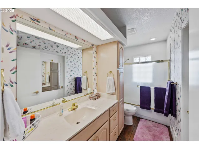 $899,000 | 1257 7th Street Southwest, Bandon, OR 97411