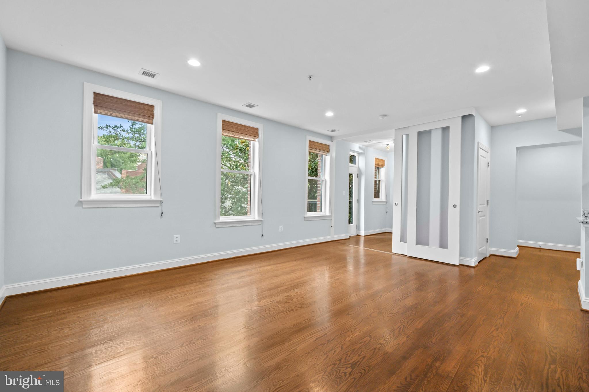 1840 Vernon Street Northwest, Unit 402 Washington, DC 20009 - Photo 3 of 25