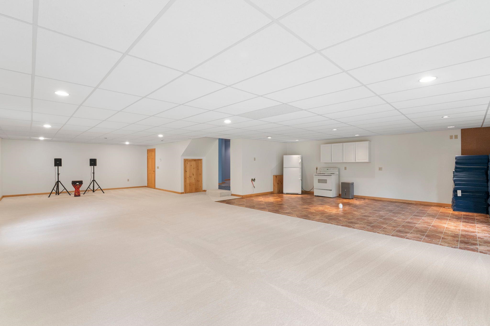 925 Hinesburg Road Brattleboro, VT 05301 - Photo 42 of 51