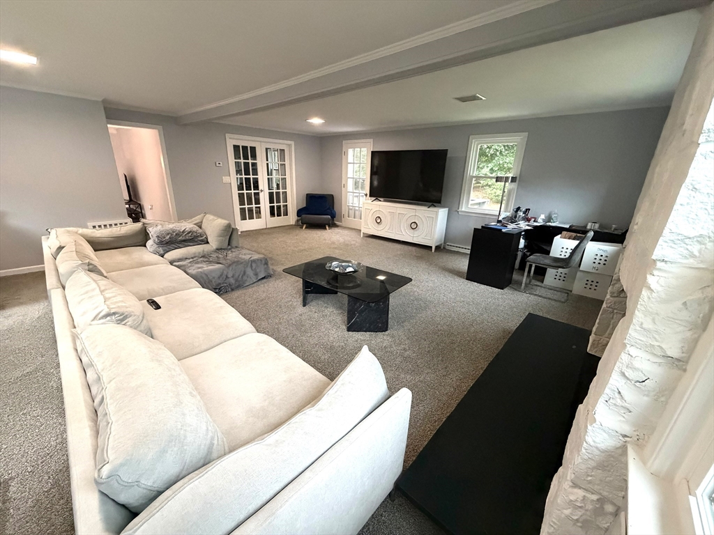 40 Neal Street Walpole, MA 02081 - Photo 32 of 42