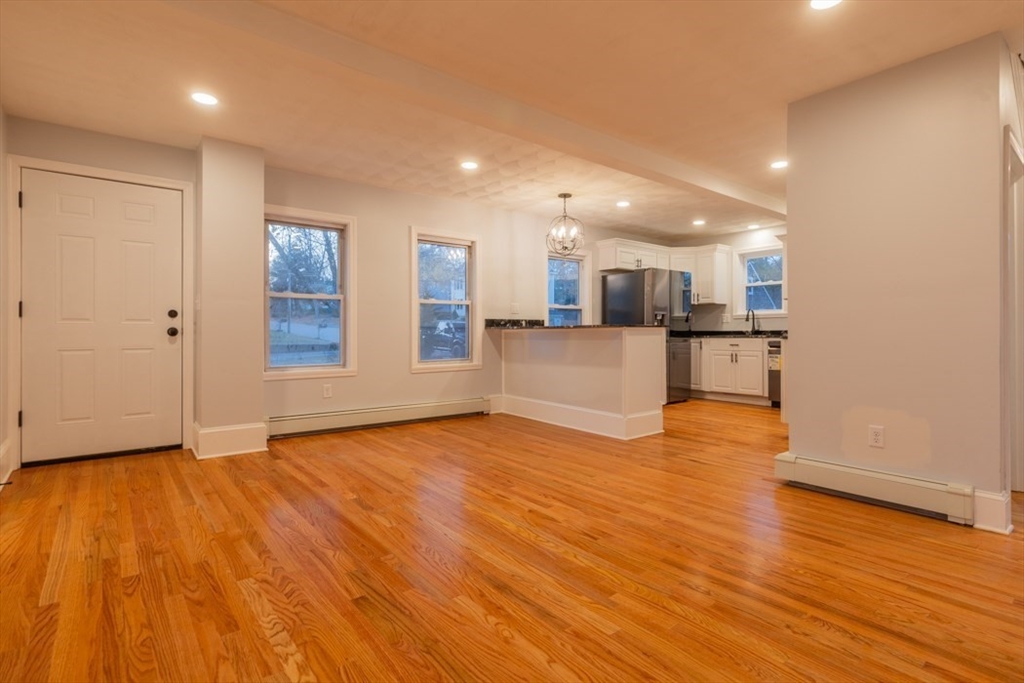 82 Pine Road Attleboro, MA 02703 - Photo 3 of 31
