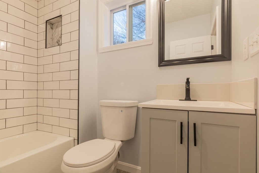 82 Pine Road Attleboro, MA 02703 - Photo 6 of 31