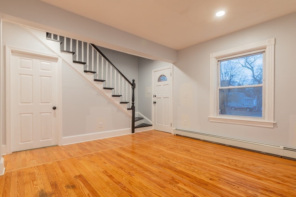 82 Pine Road Attleboro, MA 02703 - Photo 10 of 31