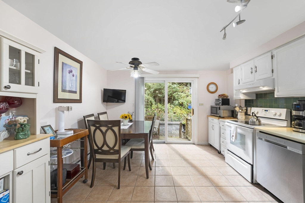 150 Webster Avenue, Unit 3 Chelsea, MA 02150 - Photo 4 of 36