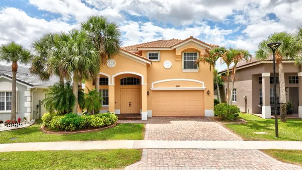 $3,900 | 2237 Newport Isles Boulevard, Port St. Lucie, FL 34953